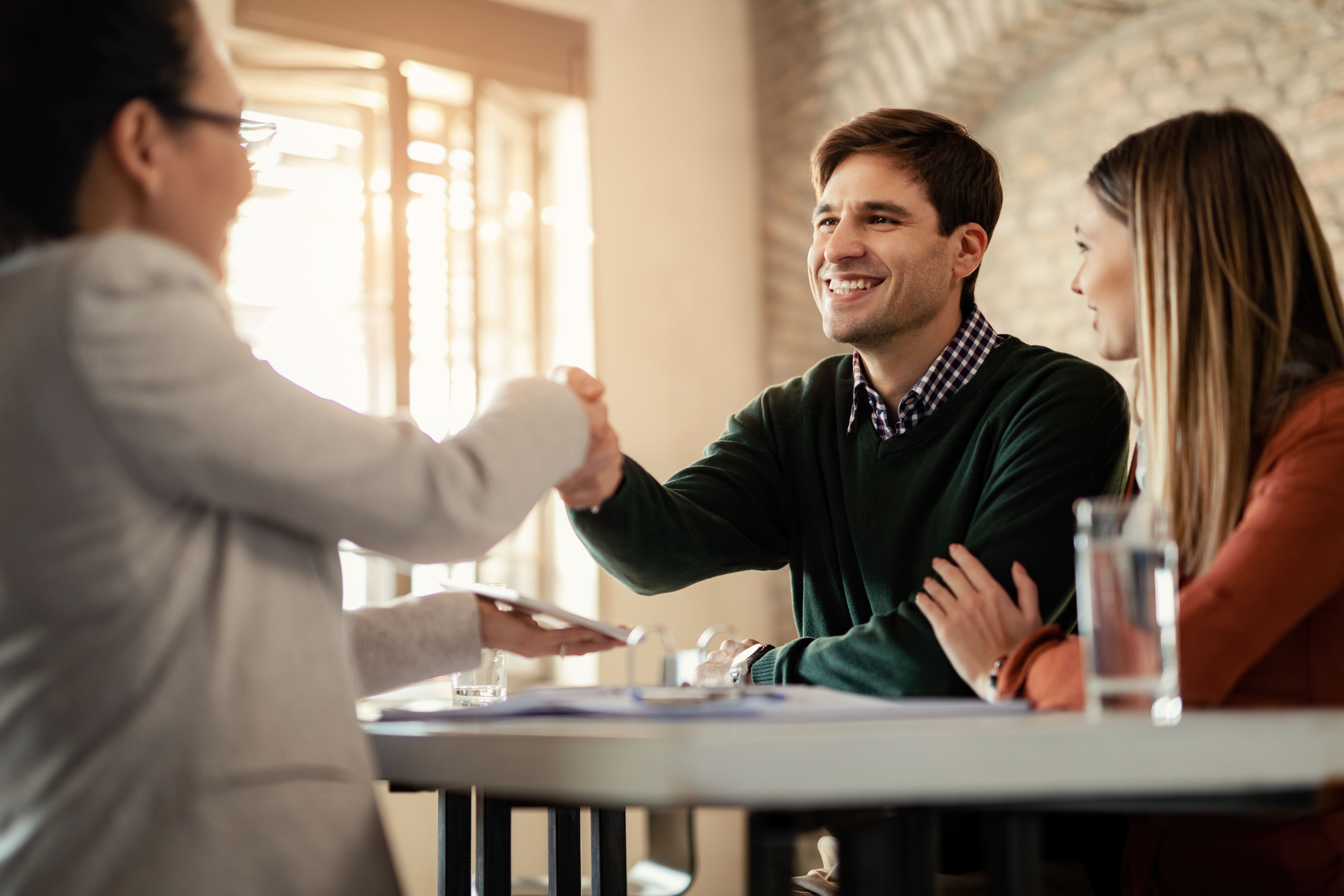 Régua do relacionamento com o cliente. Meets CRM. 